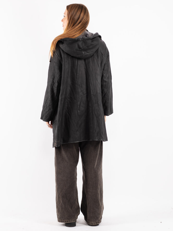 Vintage 90's Women Sheepskin Coat in Black