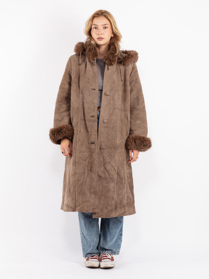 Vintage 90's Women Sheepskin Coat in Beige