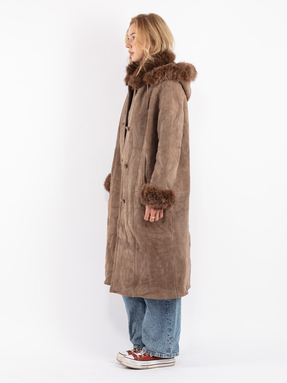 Vintage 90's Women Sheepskin Coat in Beige
