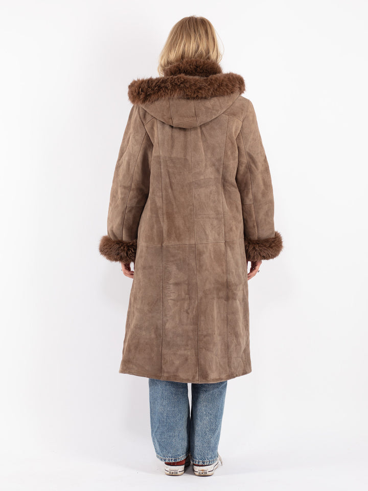 Vintage 90's Women Sheepskin Coat in Beige