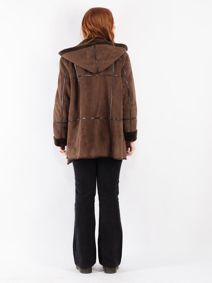 Vintage 90's Women Sherpa Coat in Brown