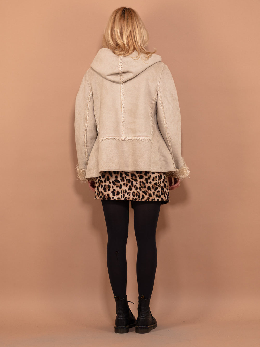 Vintage 90's Women Hooded Sherpa Jacket in Beige - NorthernGrip