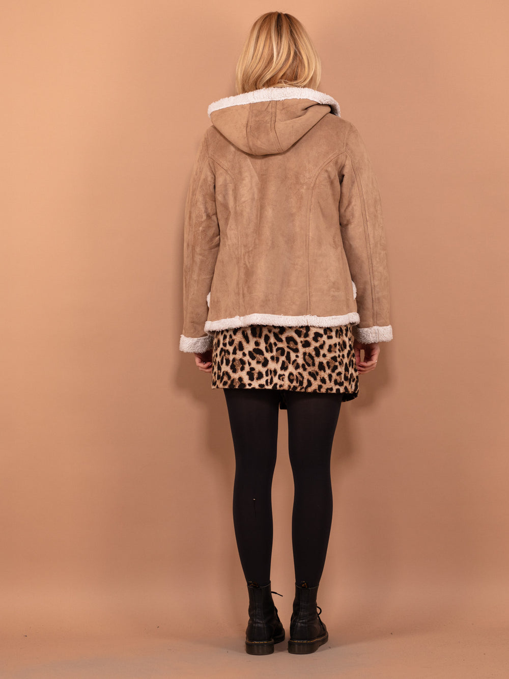 Vintage 90's Women Hooded Sherpa Jacket in Beige - NorthernGrip