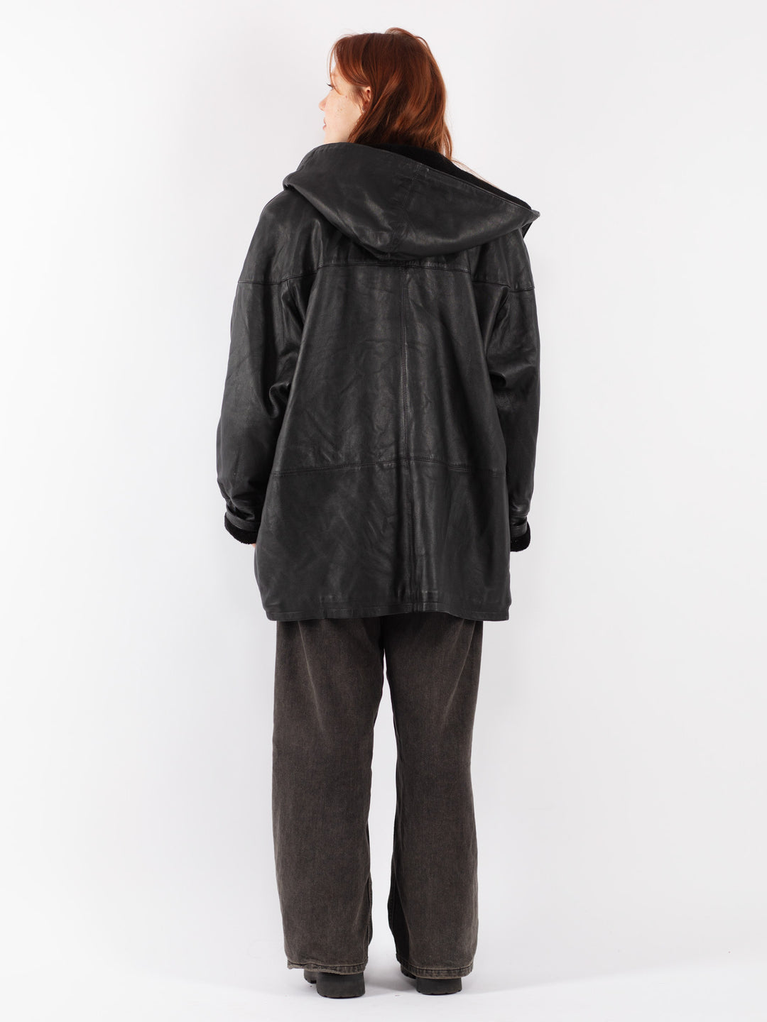 Vintage 90's Women Leather Coat in Black