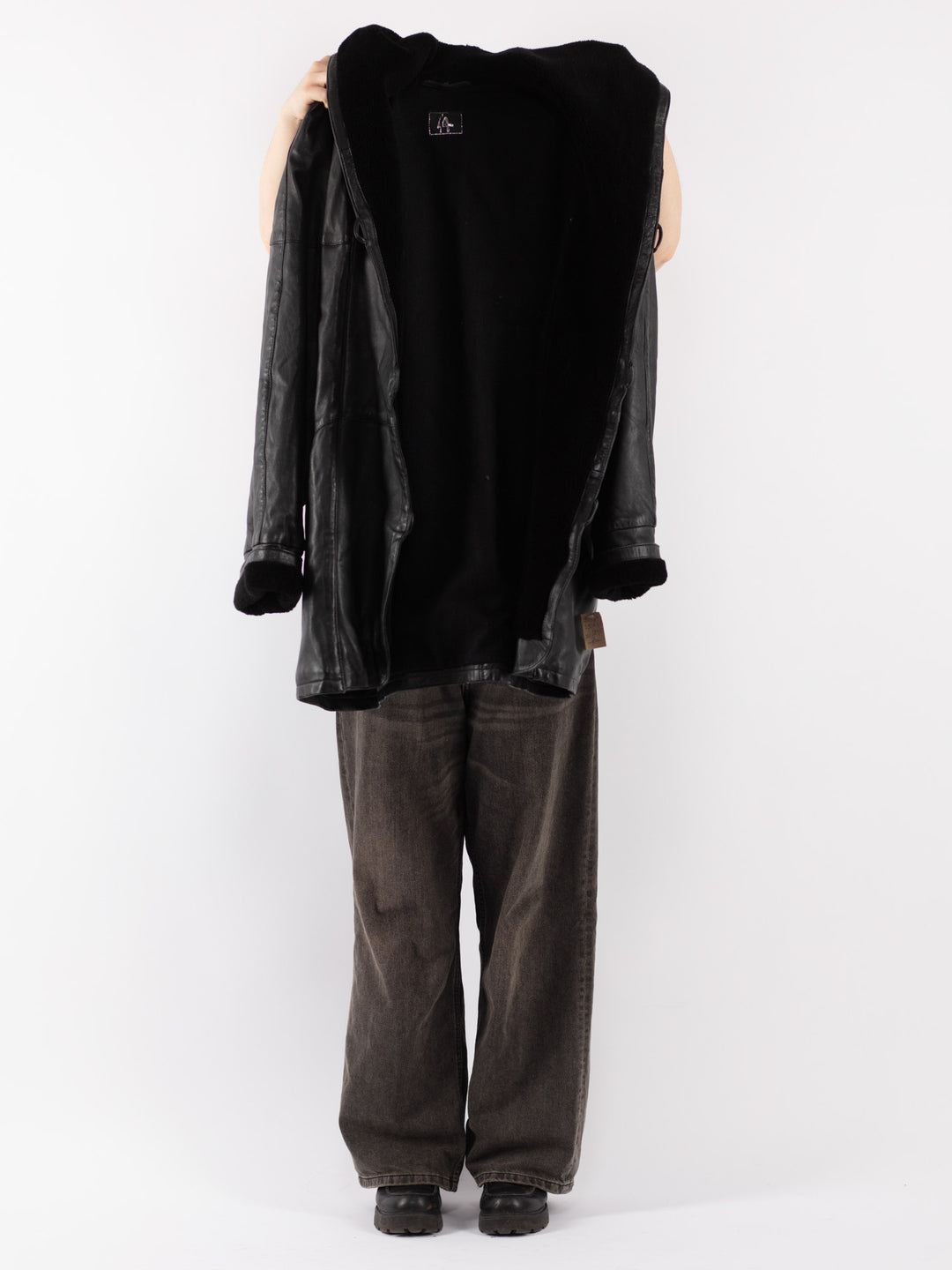 Vintage 90's Women Leather Coat in Black