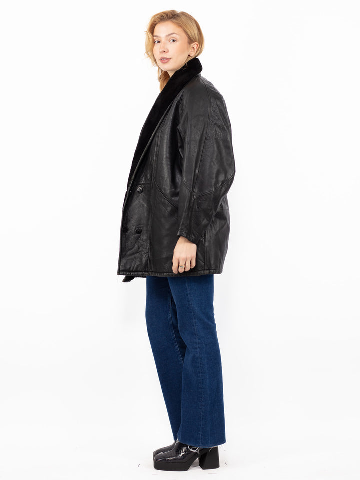 Vintage 90's Women Leather Coat in BlackA0837