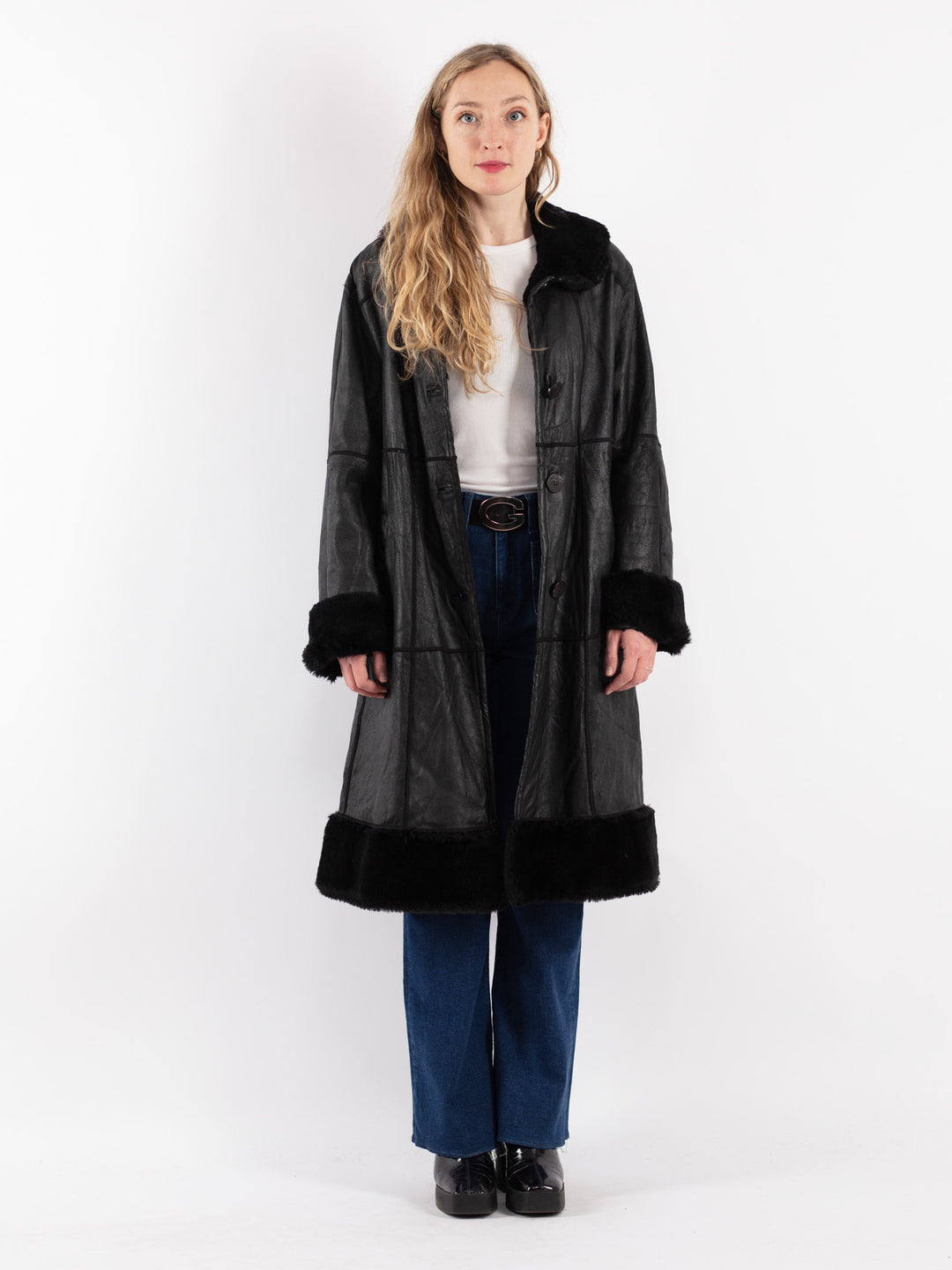 Vintage 90's Women Leather Coat in Black