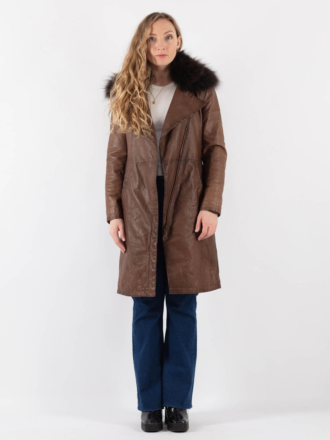 Vintage 90's Women Leather Coat in BrownV9425