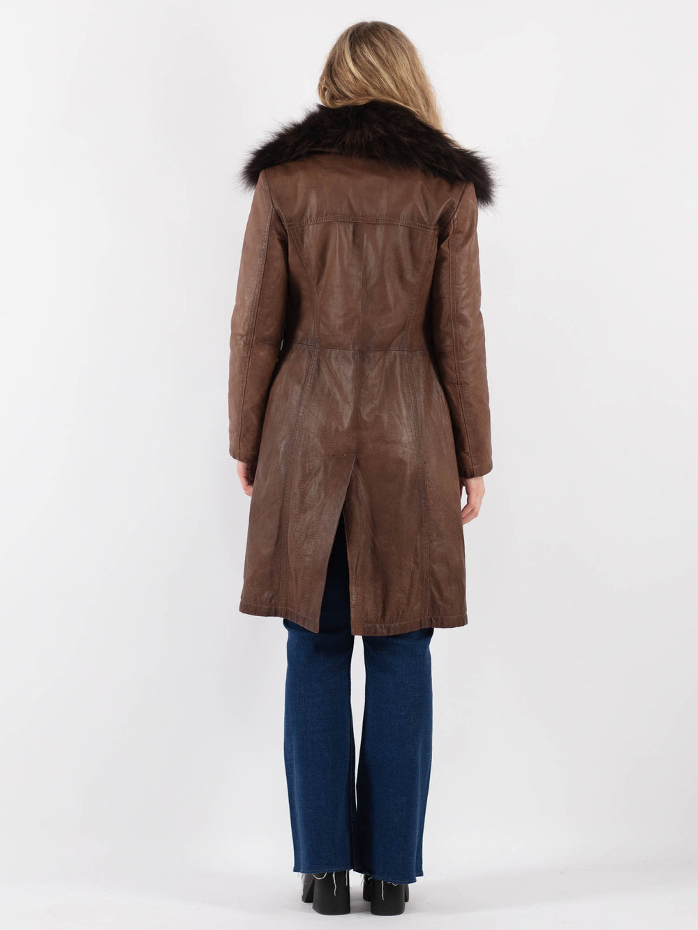 Vintage 90's Women Leather Coat in BrownV9425