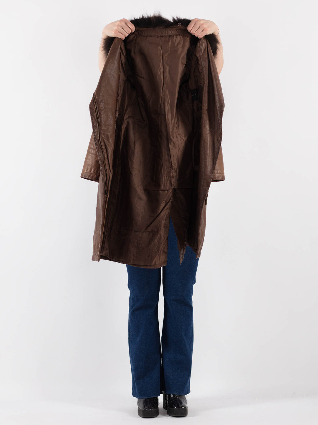 Vintage 90's Women Leather Coat in BrownV9425