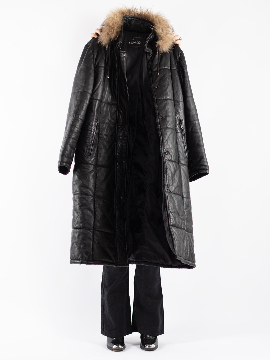 Vintage 90's Women Leather Coat in Black