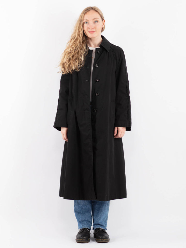 Vintage 90's Women Mac Coat in BlackV9451