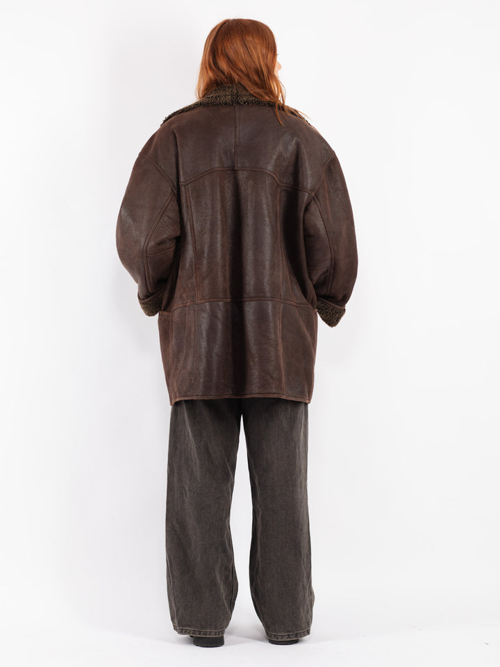 Vintage 90's Women Sheepskin Coat in Brown