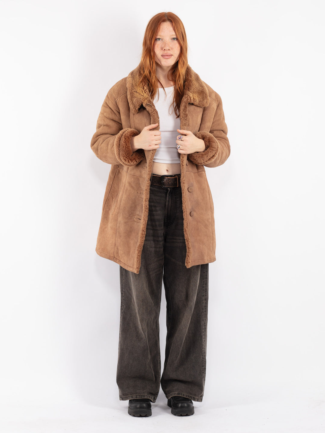 Vintage 90's Women Sheepskin Coat in Beige