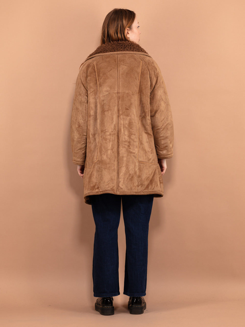 Vintage 90's Women Oversized Sherpa Coat in Beige - NorthernGrip