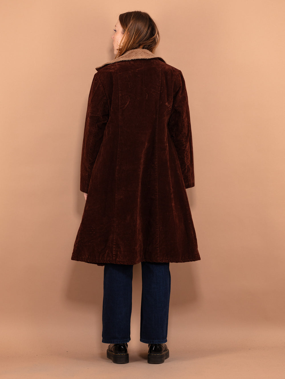 Vintage 90's Women Oversized Sherpa Coat in Brown - NorthernGrip