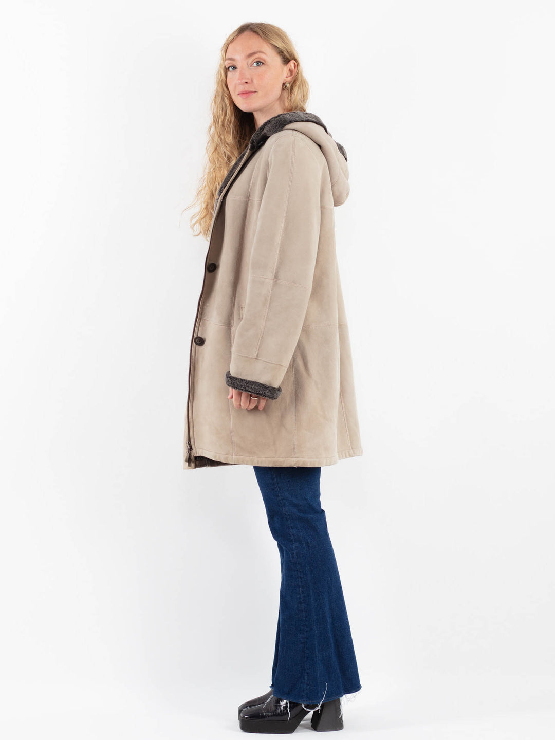Vintage 90's Women Sheepskin Coat in BeigeV9846