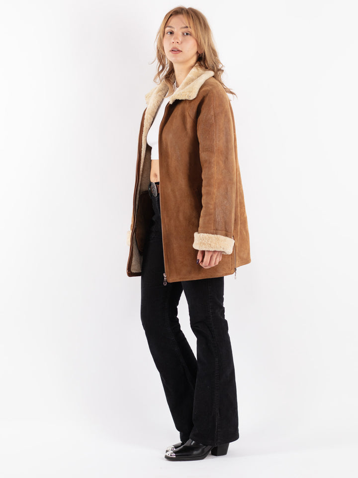 Vintage 90's Women Sheepskin Coat in Brown
