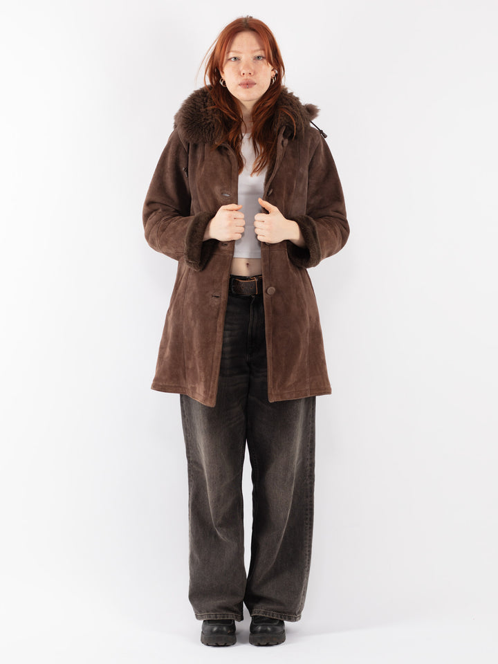 Vintage 90's Women Sheepskin Coat in Brown