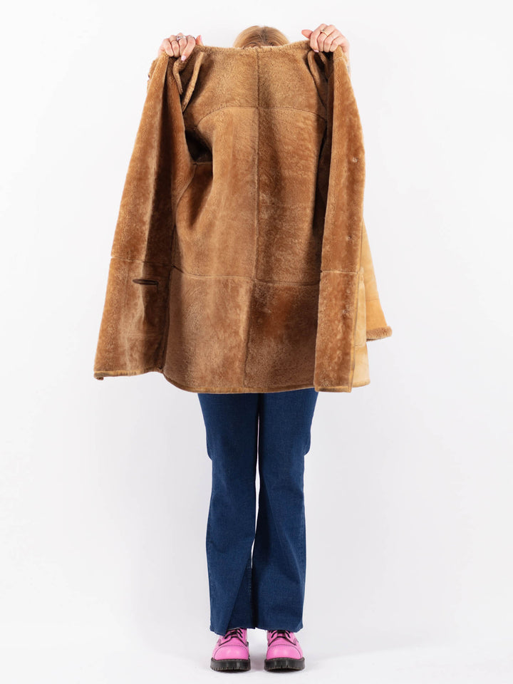 Vintage 90's Women Sheepskin Coat in BeigeV9543