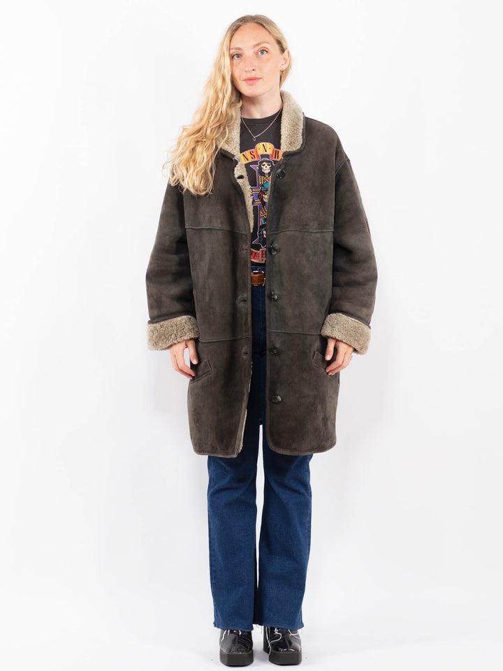 Vintage 90's Women Sheepskin Coat in GrayA0356