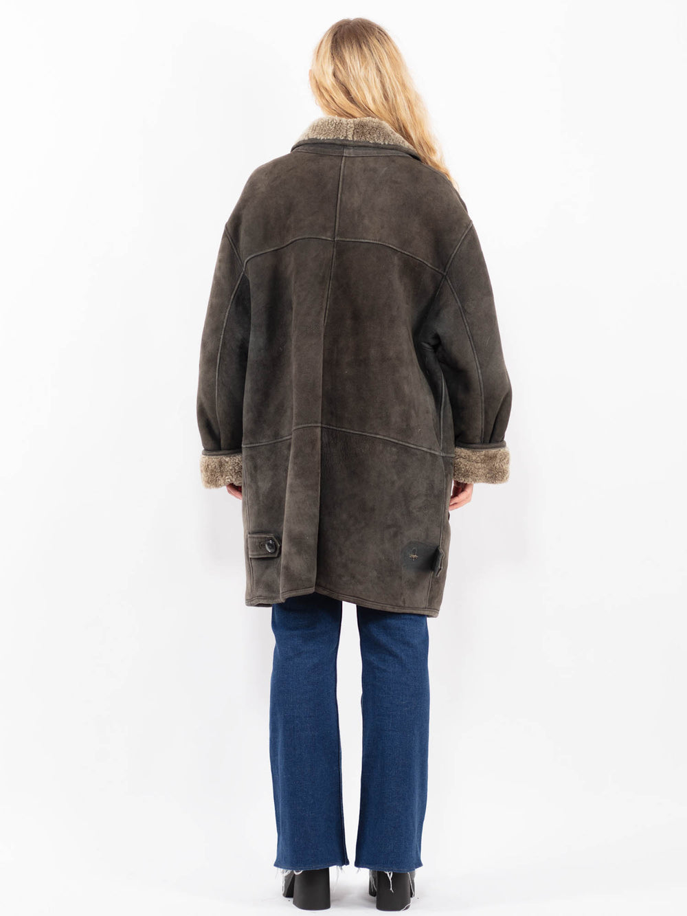Vintage 90's Women Sheepskin Coat in GrayA0356