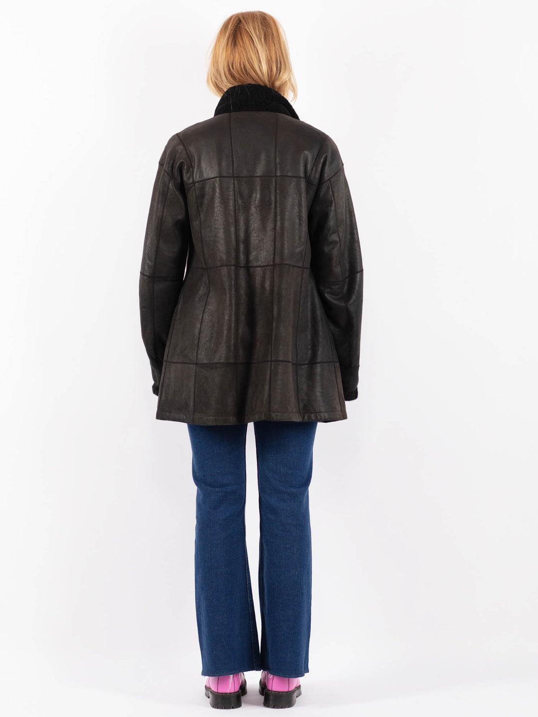 Vintage 00's Women Sheepskin Coat in BlackV9545