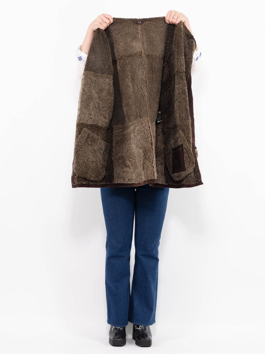 Vintage 90's Women Sheepskin Coat in BrownA0986