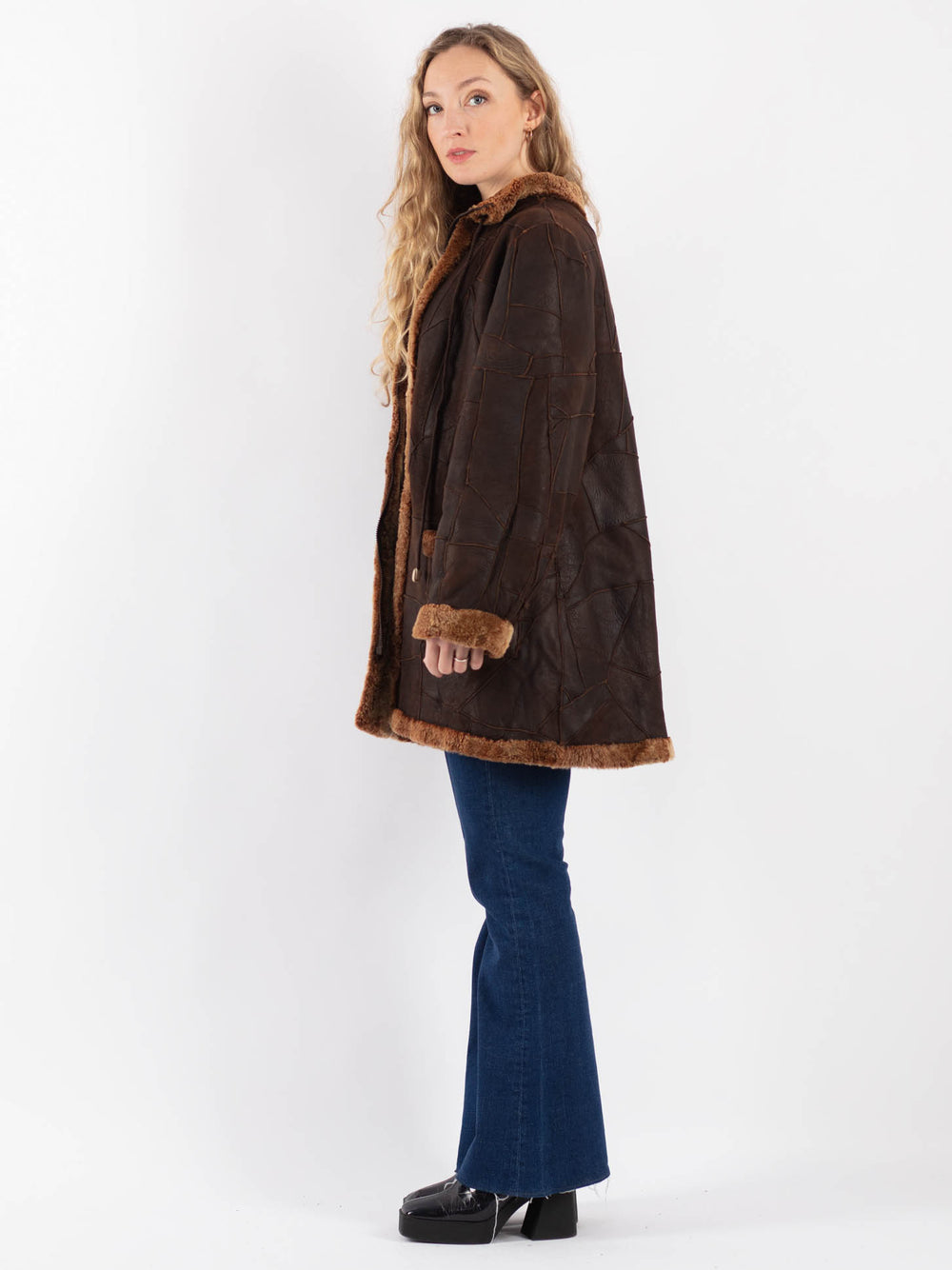 Vintage 90's Women Sheepskin Coat in BrownV9139