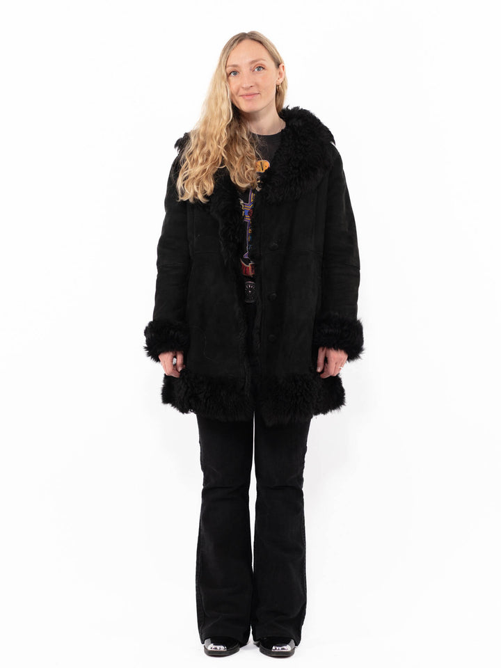 Vintage 90's Women Sheepskin Coat in BlackA0885