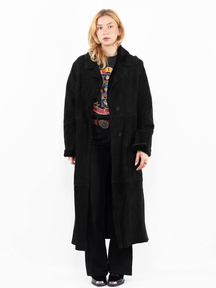 Vintage 00's Women Sheepskin Coat in BlackA0154