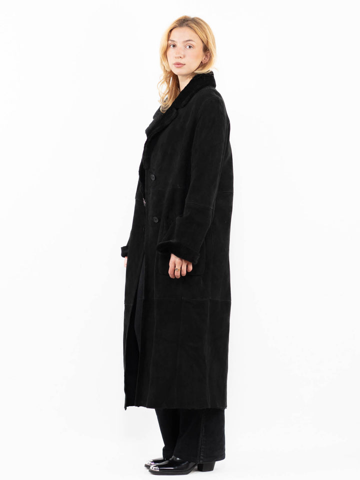 Vintage 00's Women Sheepskin Coat in BlackA0154