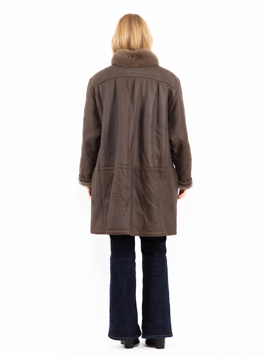Vintage 90's Women Oversized Sheepskin Coat in Brown