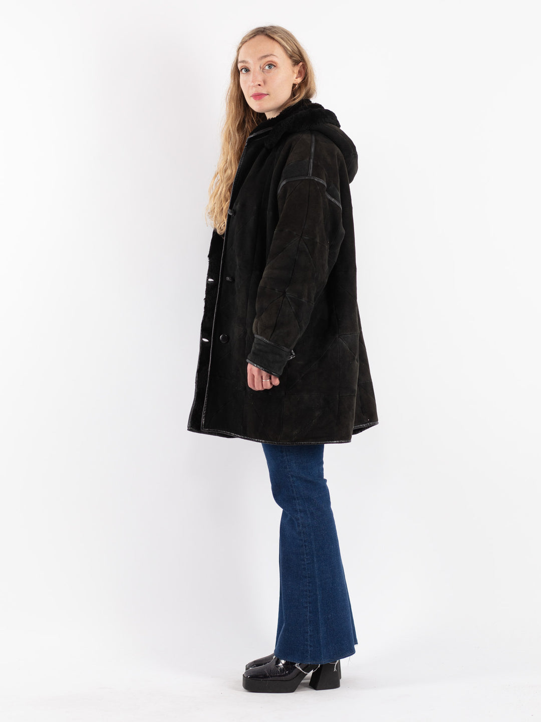 Vintage 90's Women Sheepskin Coat in Black
