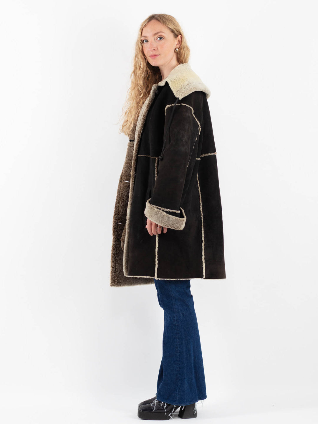 Vintage 90's Women Sheepskin Coat in BlackV9862
