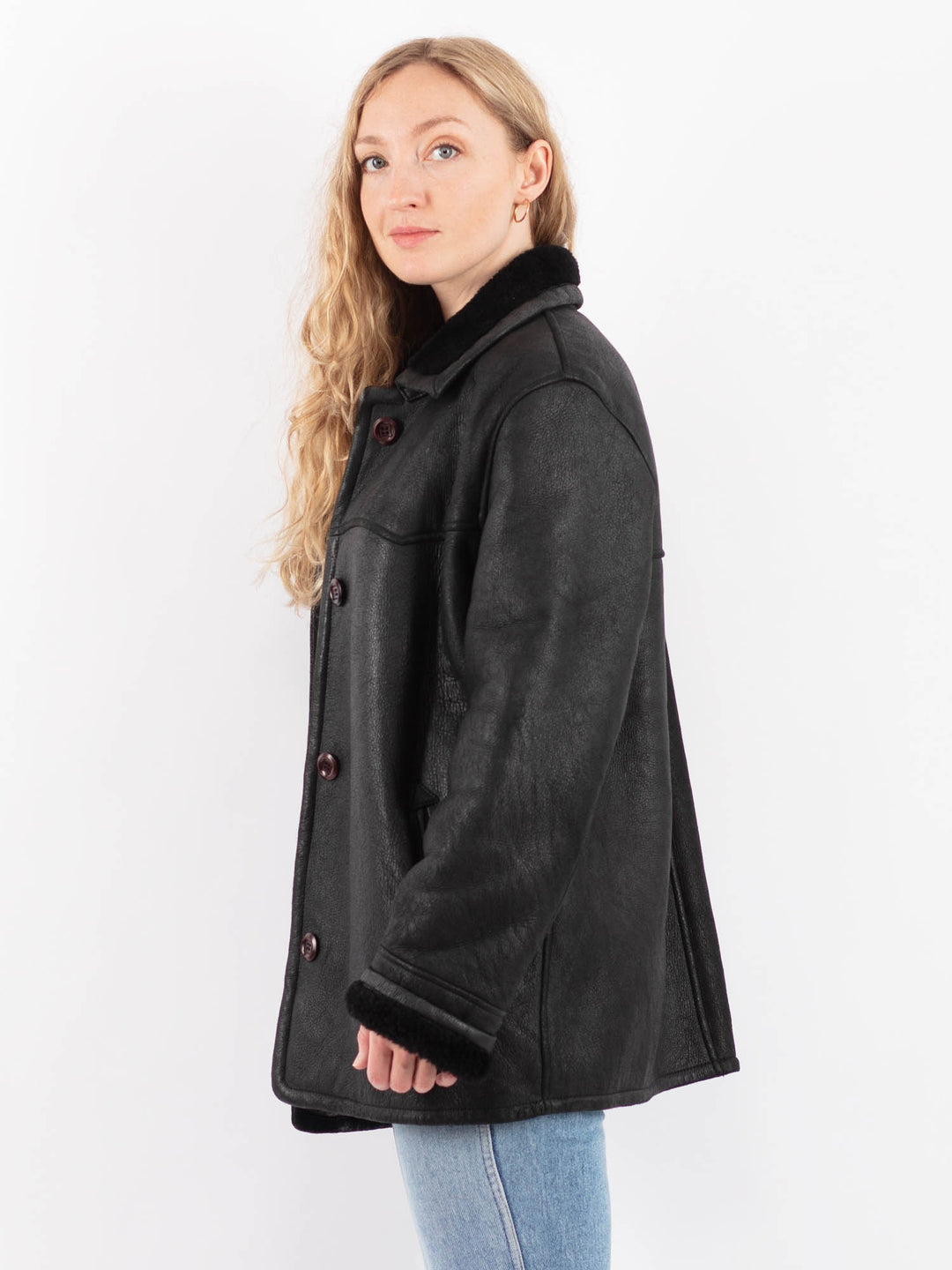 Vintage 90's Women Sheepskin Coat in BlackV9455
