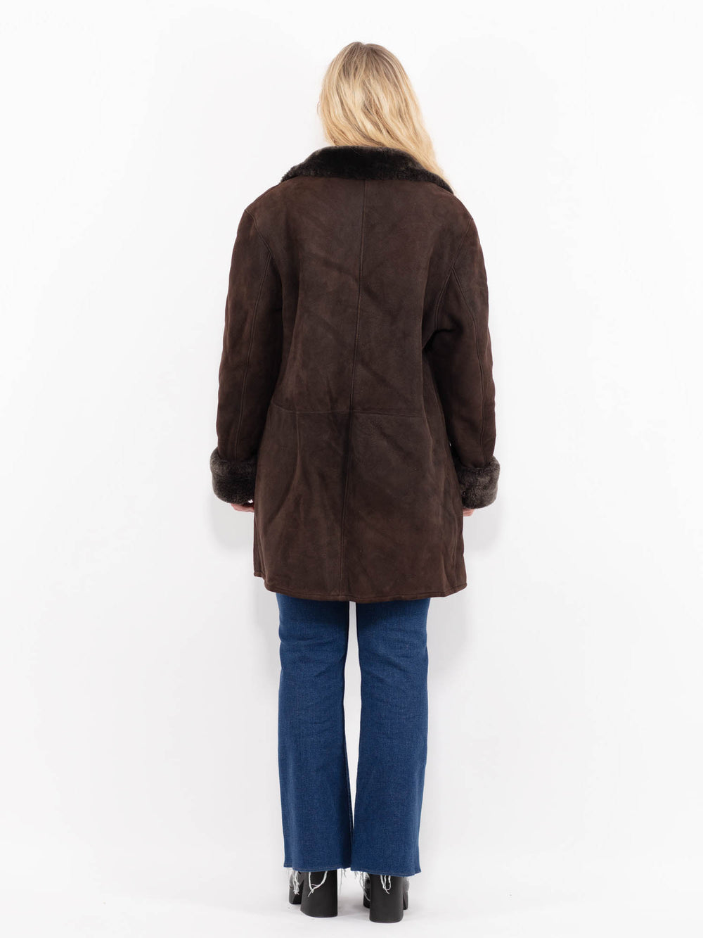 Vintage 90's Women Sheepskin Coat in BrownA0993
