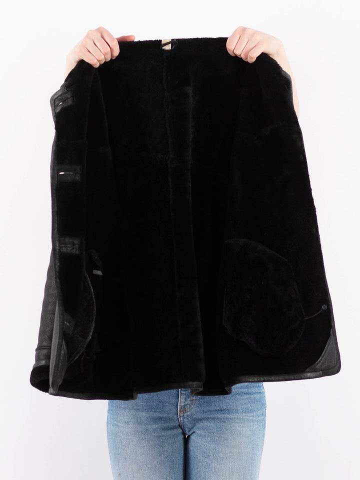 Vintage 90's Women Sheepskin Coat in BlackV9455