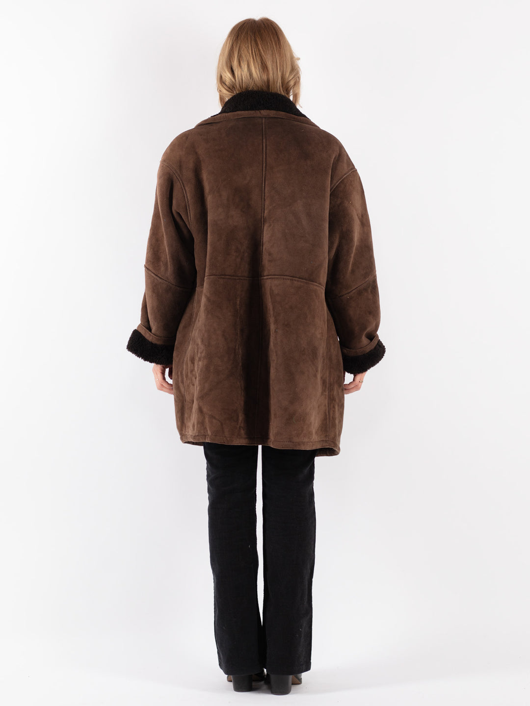Vintage 90's Women Sheepskin Coat in Brown
