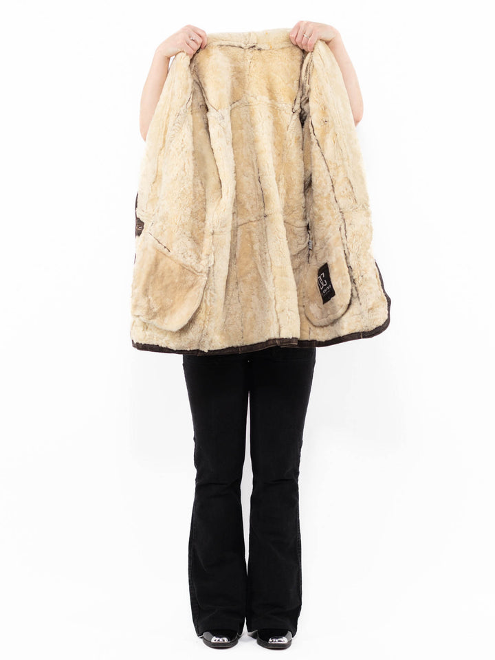 Vintage 90's Women Sheepskin Coat in BrownA0890