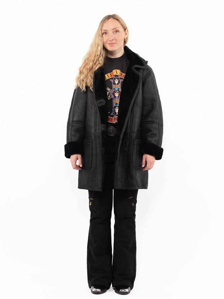 Vintage 90's Women Sheepskin Coat in BlackA0891