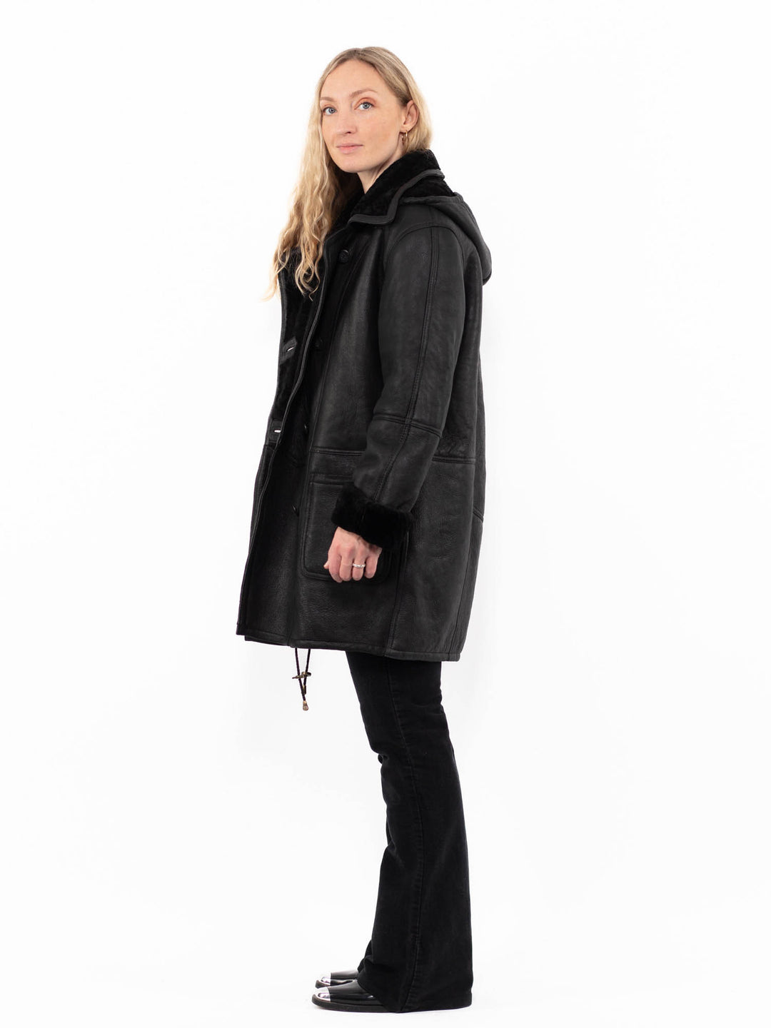 Vintage 90's Women Sheepskin Coat in BlackA0891
