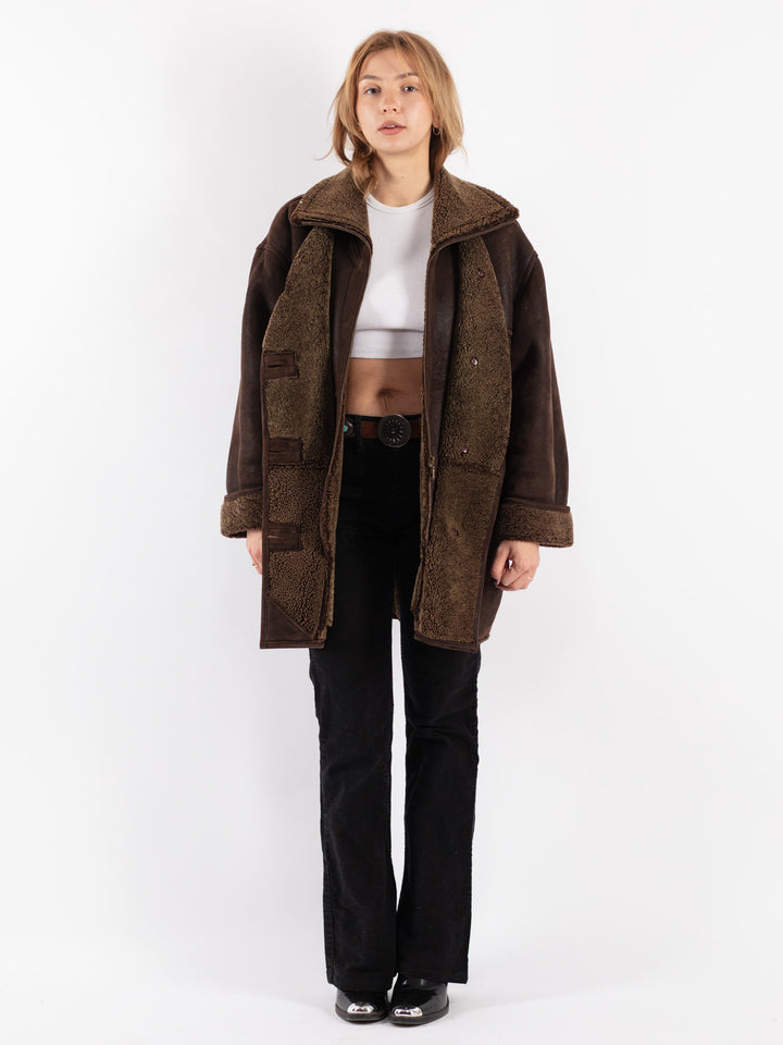 Vintage 90's Women Sheepskin Coat in Brown