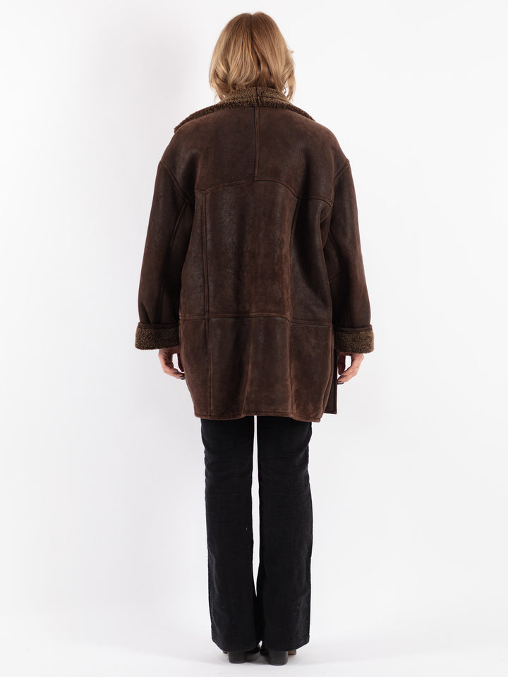 Vintage 90's Women Sheepskin Coat in Brown