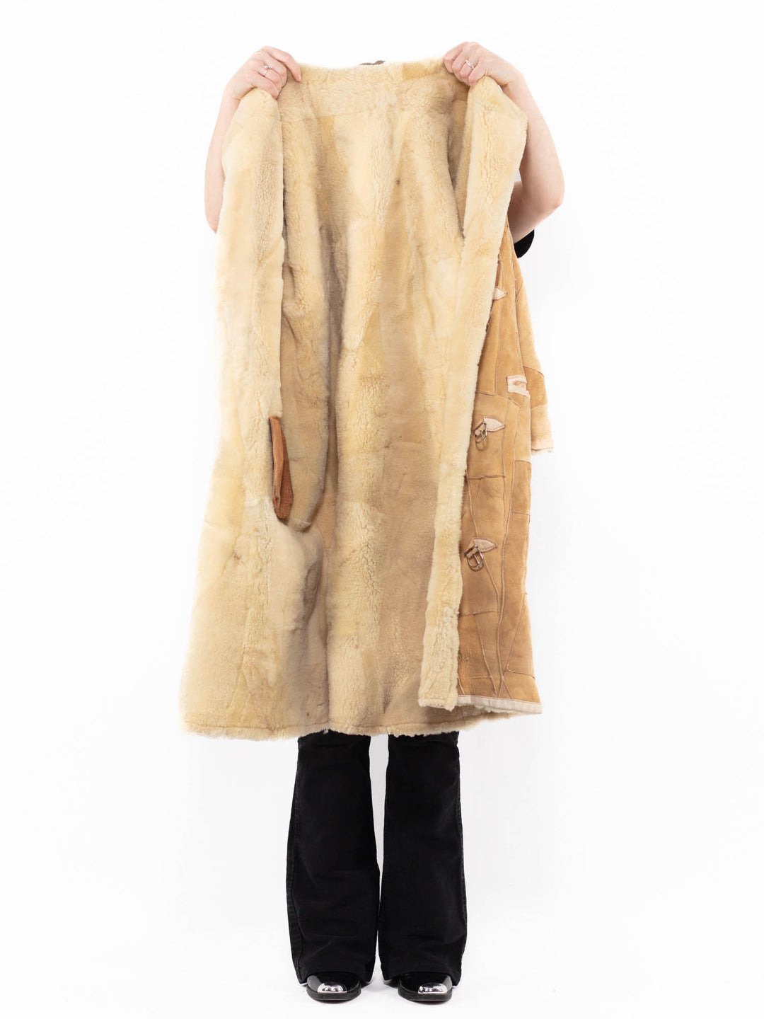 Vintage 90's Women Sheepskin Coat in BeigeA0893