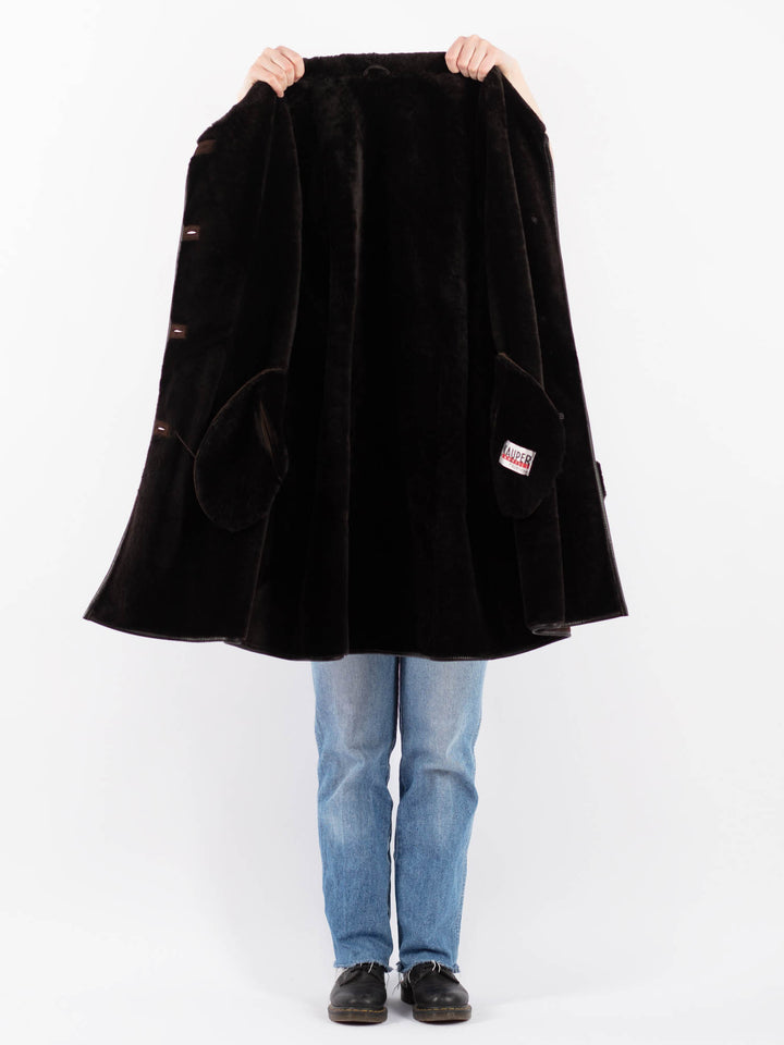 Vintage 90's Women Sheepskin Coat in BrownV9459