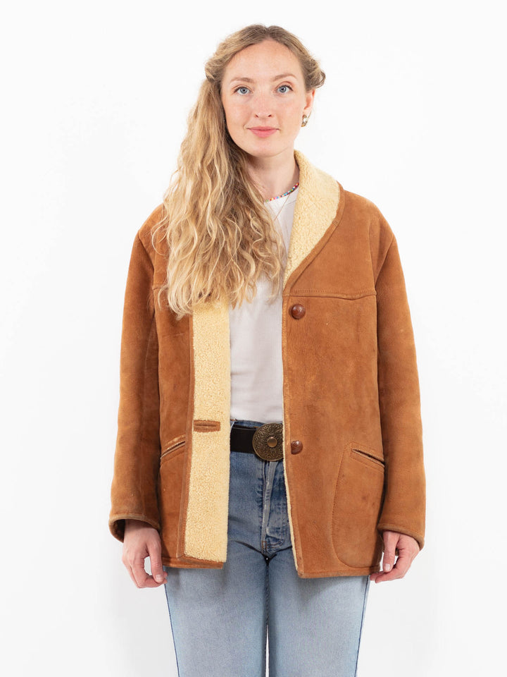Vintage 90's Women Sheepskin Coat in BrownA0266