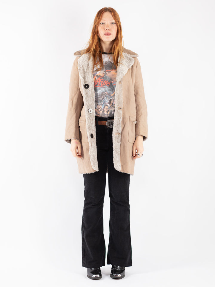 Vintage 90's Women Sheepskin Coat in Beige