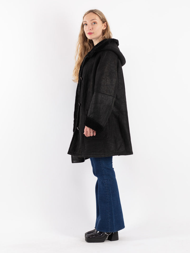 Vintage 90's Women Sheepskin Coat in Black