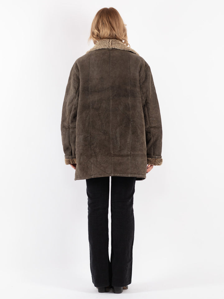 Vintage 90's Women Sheepskin Coat in Brown